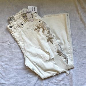 A&F Zoe Natural Rise Ankle Straight Jeans - White - Size 32/14